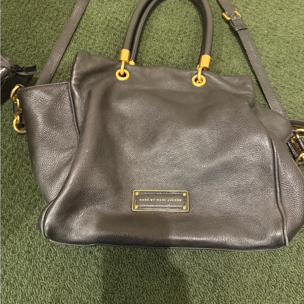 Marc Jacobs Pebbled Leather Double Handles Zipper Satchel Shoulder crossbody - Picture 4 of 17